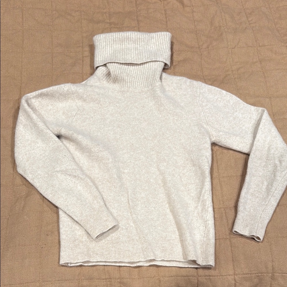 Small - Kids Cashmere Turtleneck Sweater Made in Scotland 🏴󠁧󠁢󠁳󠁣󠁴󠁿